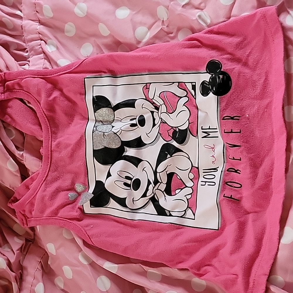 Size 5 Minnie mouse shirt